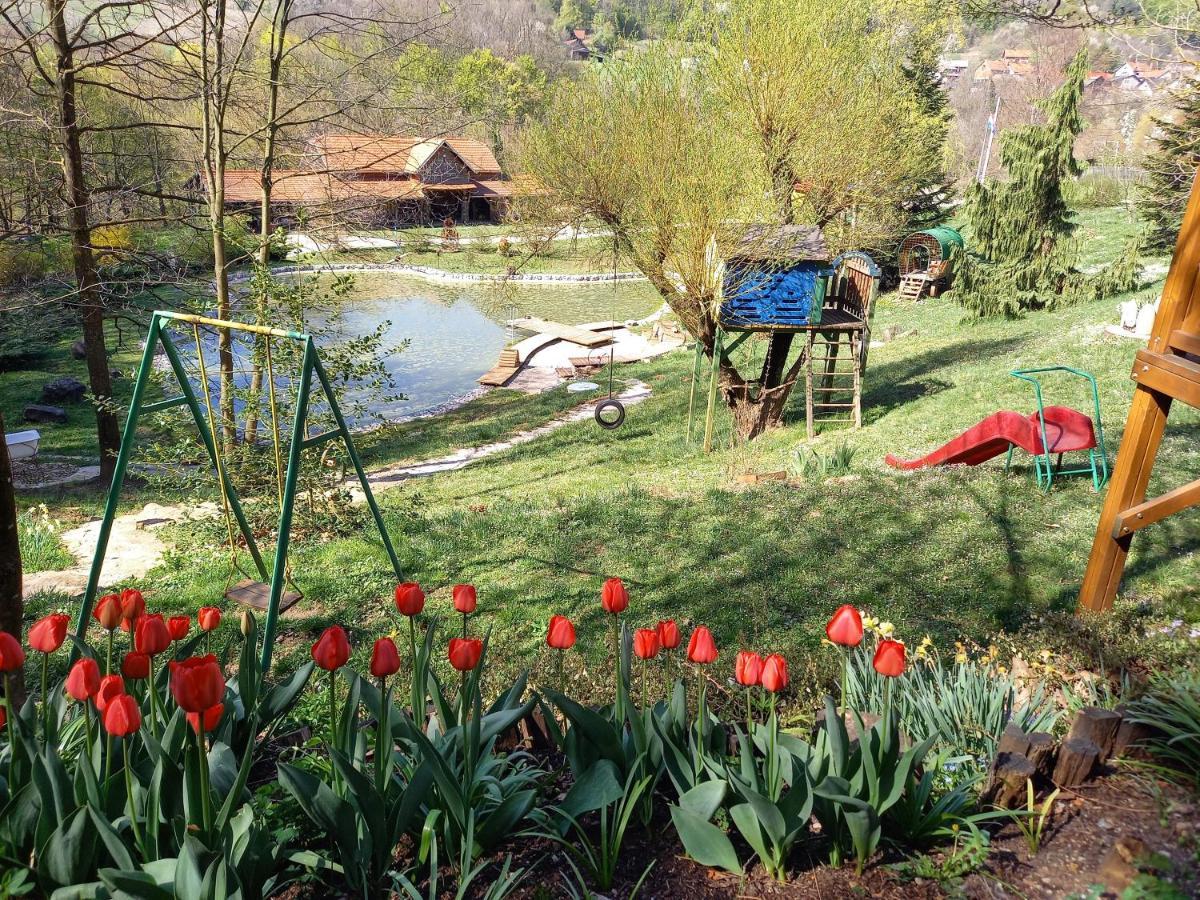 Country House With A Pool In Medvednica Nature Park Zagreb Exterior photo