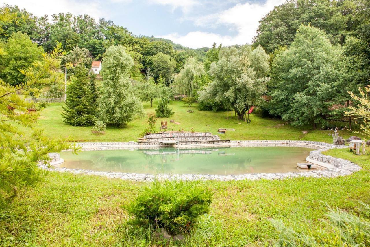 Country House With A Pool In Medvednica Nature Park Zagreb Exterior photo