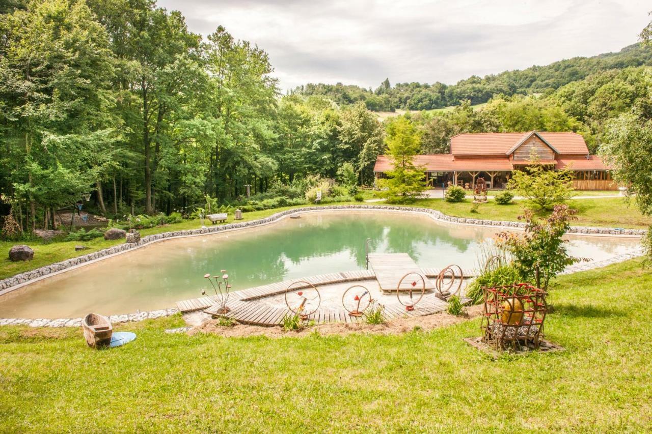 Country House With A Pool In Medvednica Nature Park Zagreb Exterior photo
