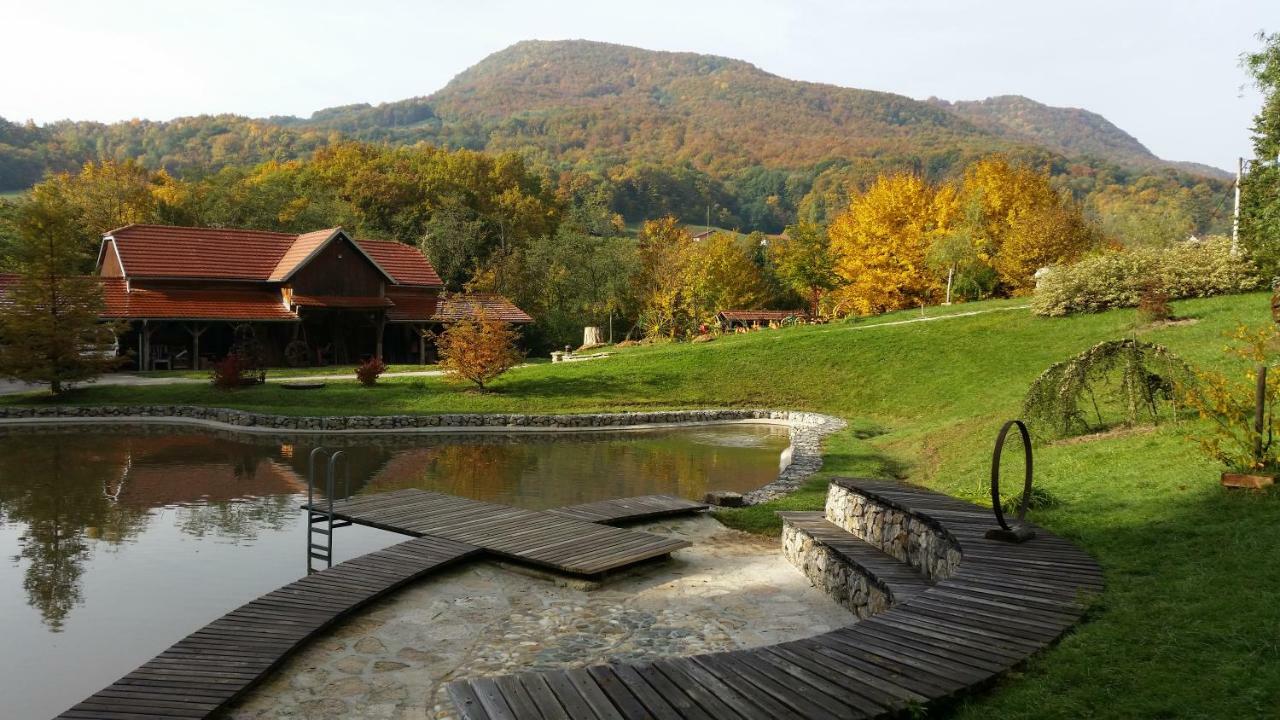 Country House With A Pool In Medvednica Nature Park Zagreb Exterior photo